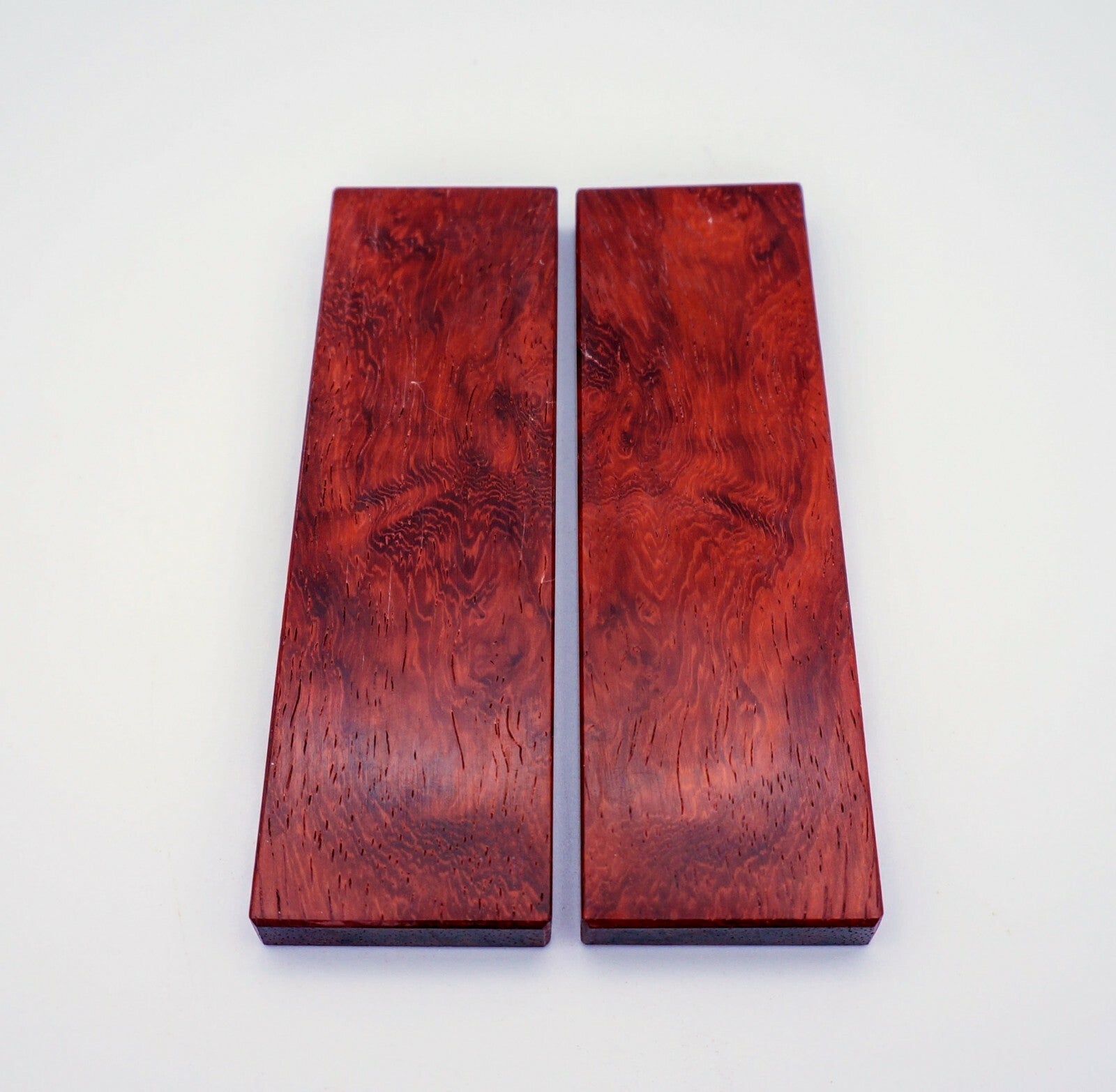 Knife Scales - Premium Exotic & Domestic - Std Cut ( 3/8" x 1-1/2" x 5" )