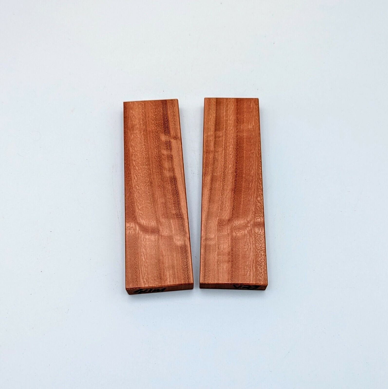 Knife Scales - Premium Exotic & Domestic - Thin Cut ( 1/4" x 1-1/2" x 5" )